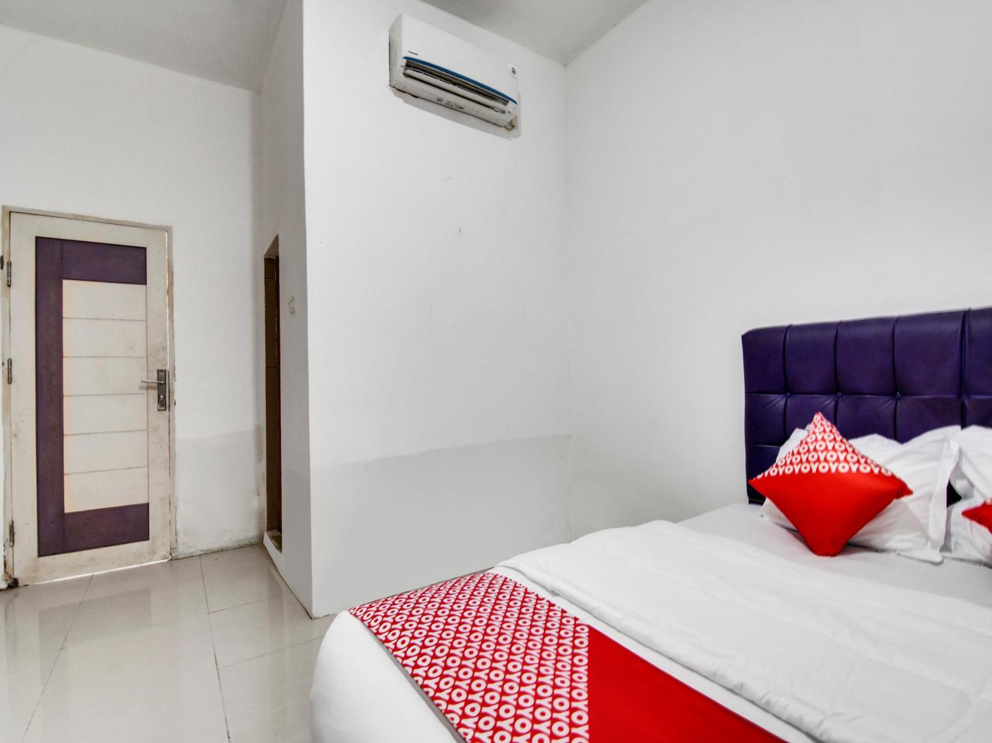 Oyo 90897 Hotel Sepupu Satria Pekanbaru Εξωτερικό φωτογραφία