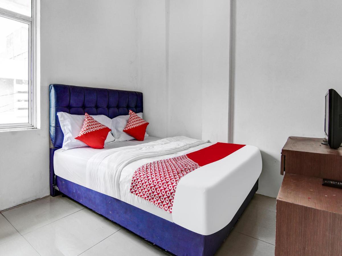 Oyo 90897 Hotel Sepupu Satria Pekanbaru Εξωτερικό φωτογραφία